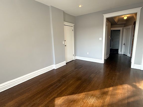 3rd image of 3572 W Cortland St #2E