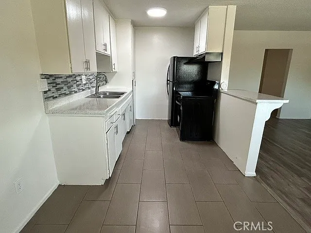 685 E Vista Chino #1 — Photo 25