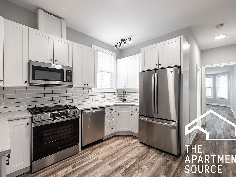 1st image of 2937 N Ashland Ave #2