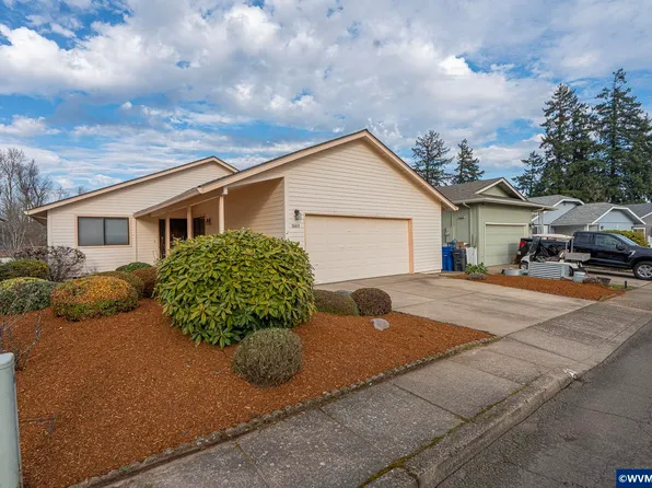 1669 Nut Tree Dr NW, Salem, OR 97304