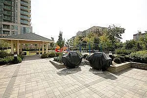 3504 Hurontario St #609 — Photo 38