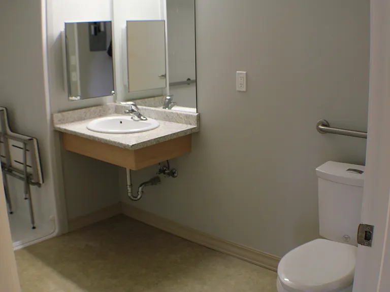 375 Scott St — Photo 21