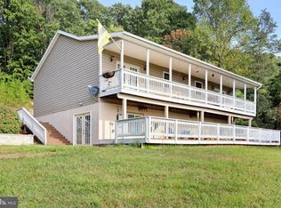 116 Solomons Ct, Hedgesville, WV 25427