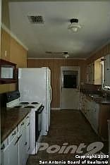 2nd image of 102 Hannasch Dr