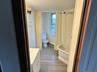 1100 Perkiomen Ave #8, Reading, PA 19602