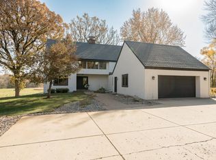 26555 Redwing Ave, New Prague, MN 56071