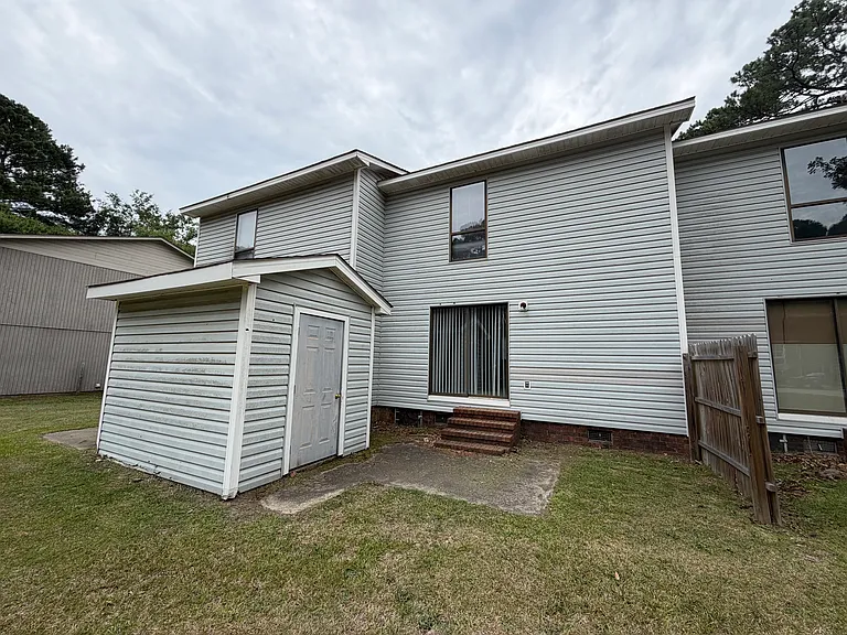 1405 Tangora Ln — Photo 14
