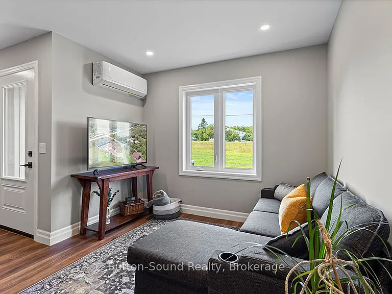 18 Maple Golf Cres #3 — Photo 19