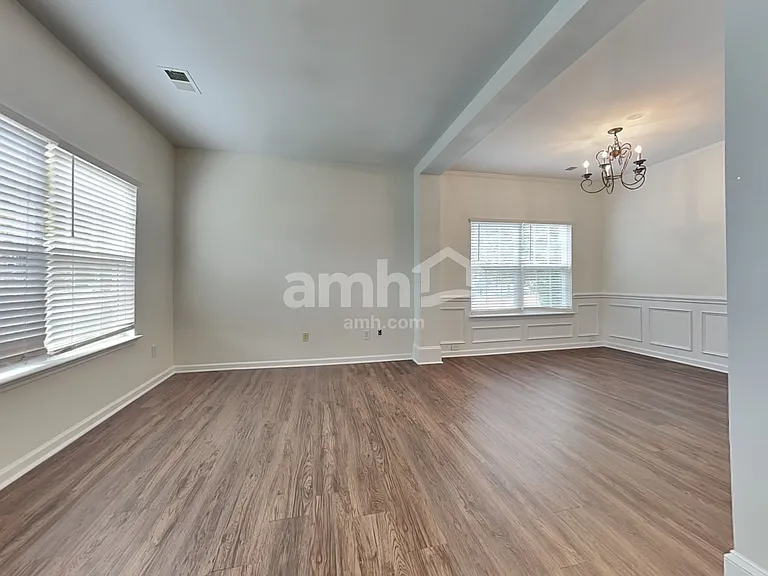 6418 Glenolden Dr — Photo 8
