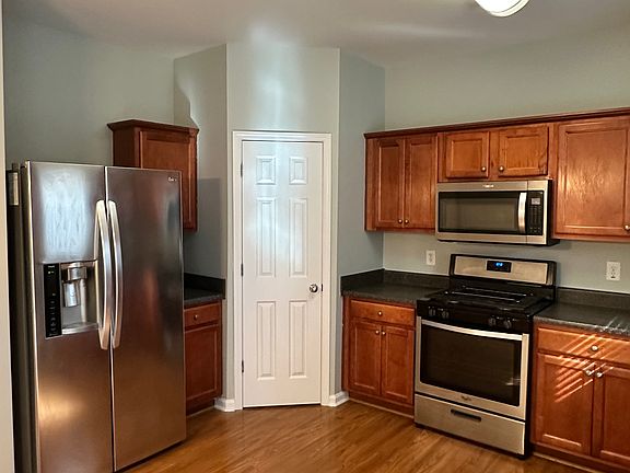 2nd image of 7082 Murphy Joy Ln
