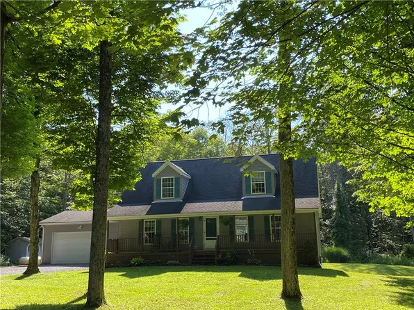 1005 Honey Bee Ln, Trumansburg, NY 14886