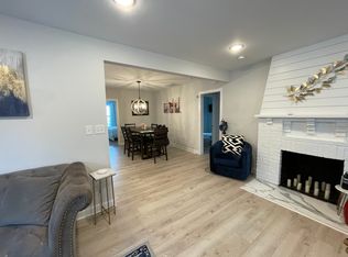 411 Algonquin Rd, Hampton, VA 23661