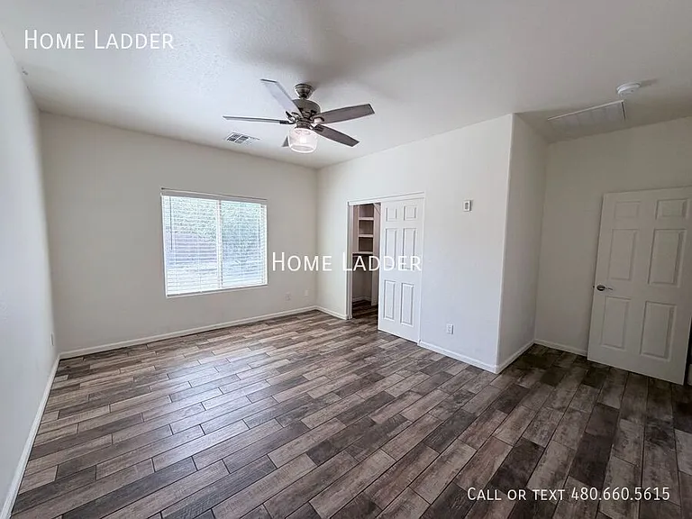 915 E Gold Dust Way — Photo 10