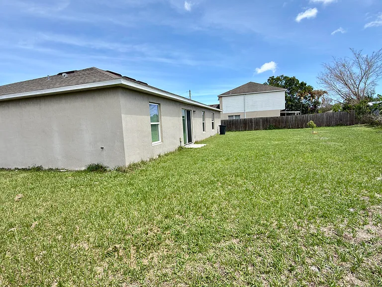 6446 NW Polly Ct — Photo 20