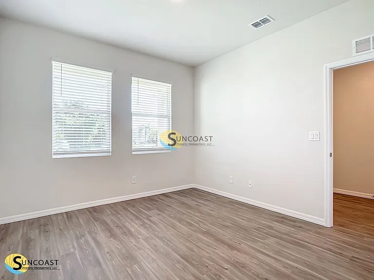 585 Marion Oaks Pass — Photo 20