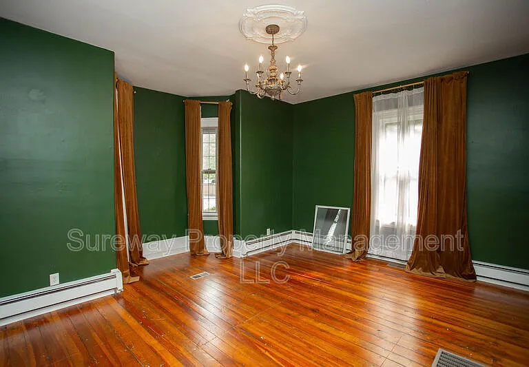 16 Union St — Photo 16