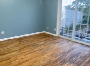 535 S 18th St #3, Newark, NJ 07103