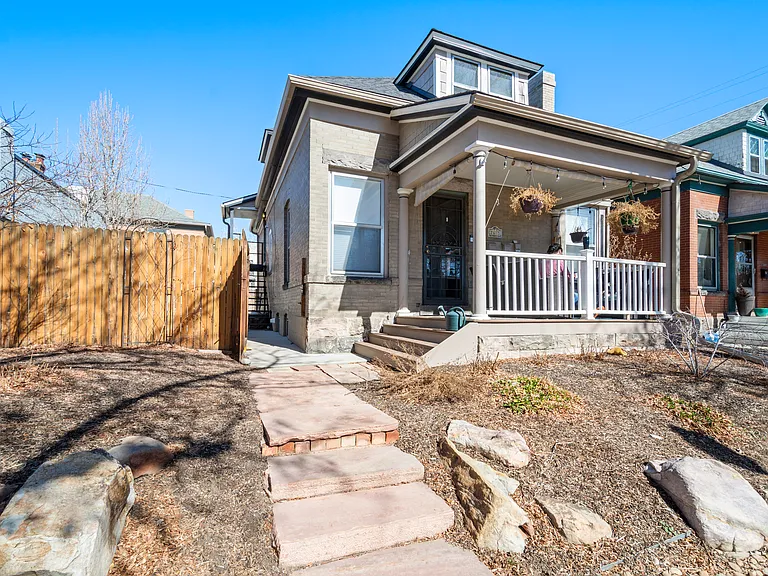 2615 E 12th Ave #UPSTAIRS — Photo 24