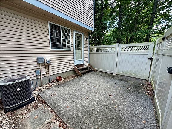 5th image of 3970 Lake Run Blvd