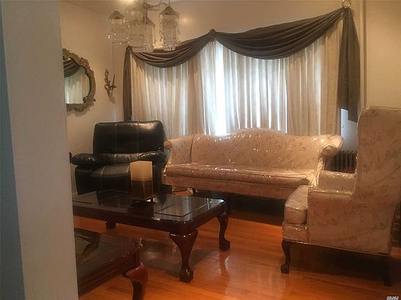 4th image of 108-40 49th Ave