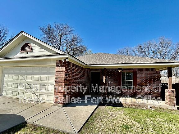 2nd image of 208 W Franklin Ave