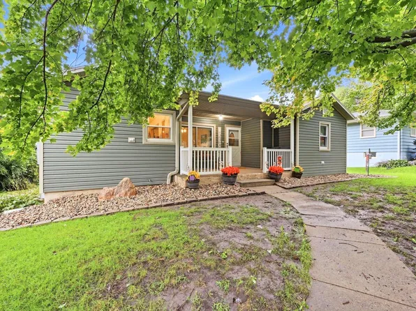 1710 12th St, Harlan, IA 51537
