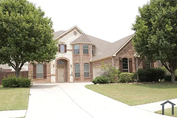 6 bed, 3432 sqft, $6,900 — Photo 1