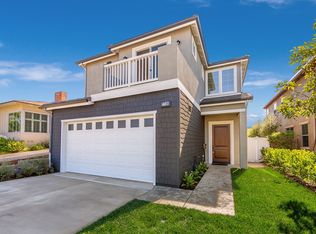 7728 W 83rd St, Playa Del Rey, CA 90293