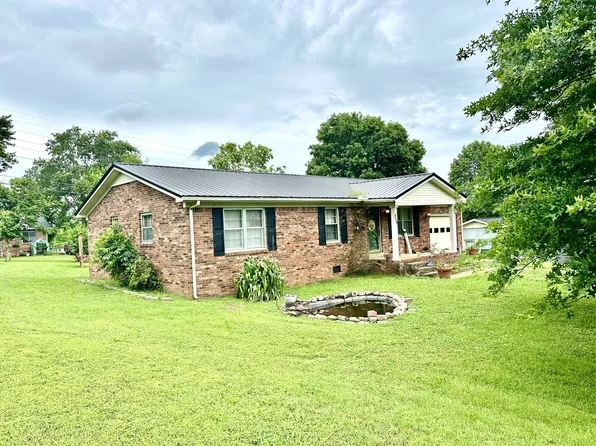 850 Brenda Dr, Pulaski, TN 38478