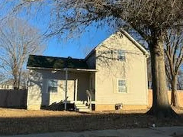 608-610 S Penn Ave, Independence, KS 67301