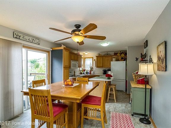 5th image of 3210 SW Townpark Cir