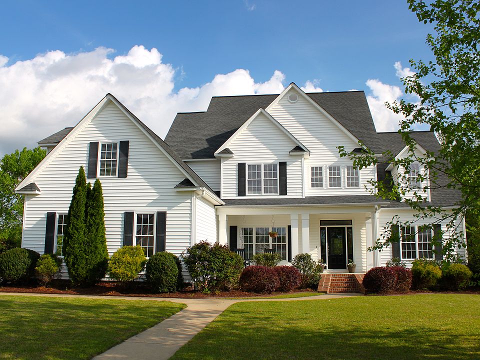 1st image of 1401 Trafalgar Dr