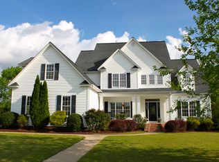 1401 Trafalgar Dr, Winterville, NC 28590