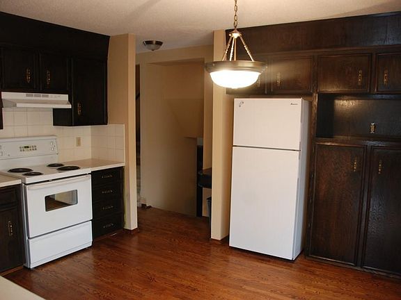 5th image of 99 Wahstao Cres NW
