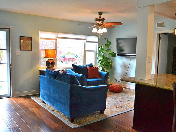 3rd image of 2119 E Dellview Dr
