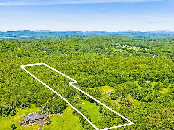 3rd image of 503 Belknap Mountain Road