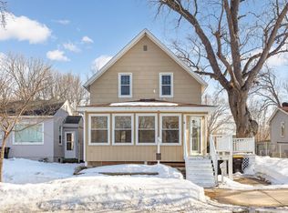 604 4th Ave E, Shakopee, MN 55379