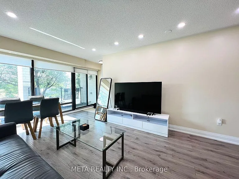 138 Widdicombe Hill Blvd #701 — Photo 17