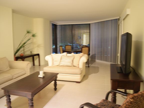4th image of 1717 N Bayshore Dr APT 1145