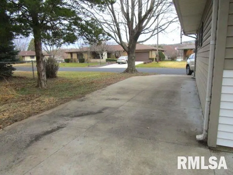 Thumbnail 14