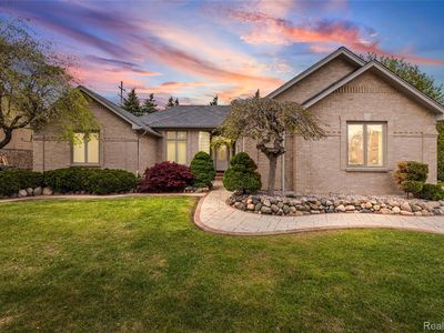 13267 Pearl Dr, Shelby Township, MI, 48315
