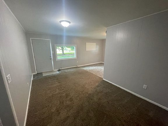 3rd image of 507 E Market St