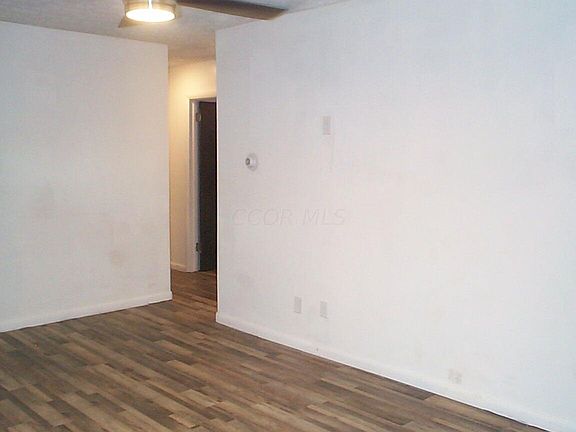 3rd image of 852 Kirkwood Dr
