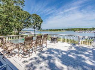 26 Harrys Ln, Sag Harbor, NY 11963