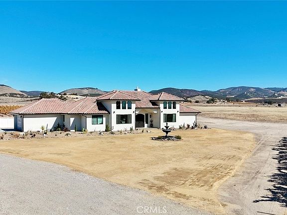 2nd image of 50645 Lockwood Rd