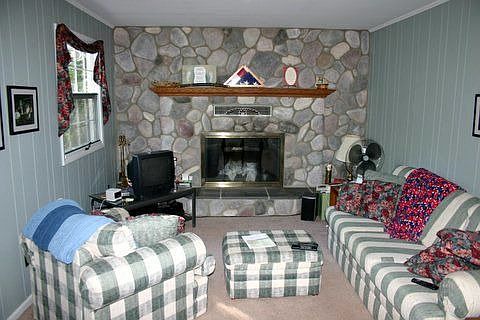 2nd image of 6872 Fisher Woods Rd