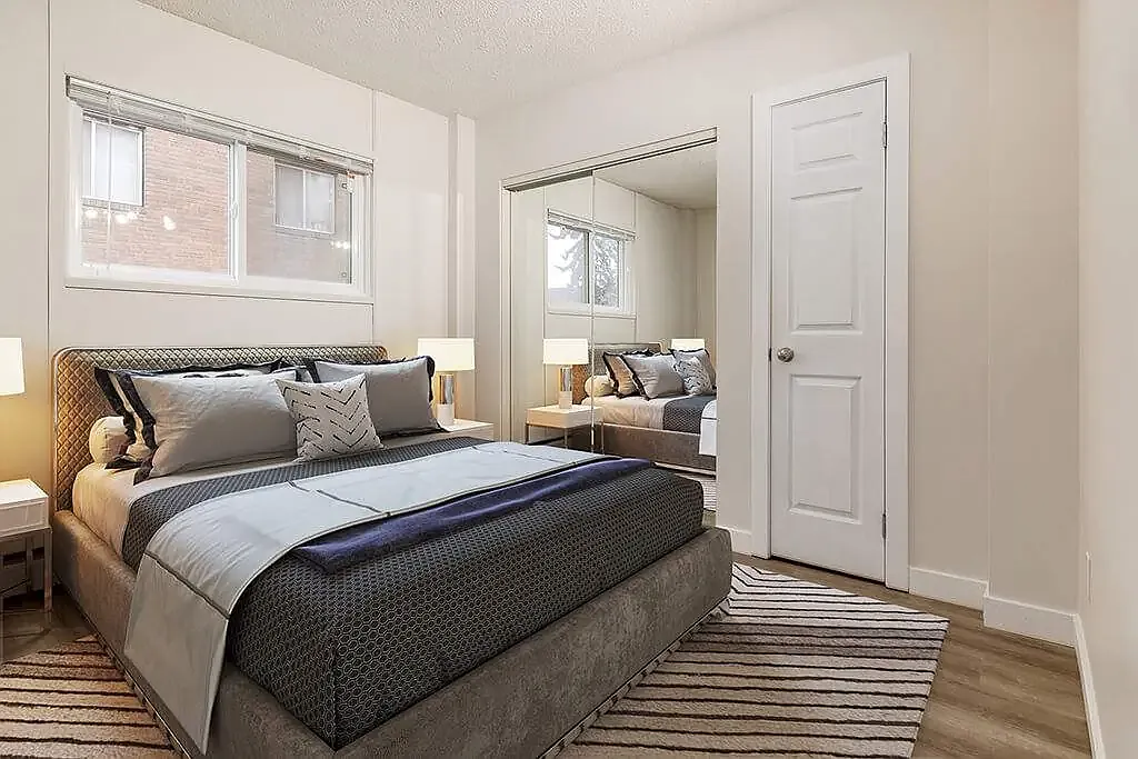 Alumni Apartments — Photo 3