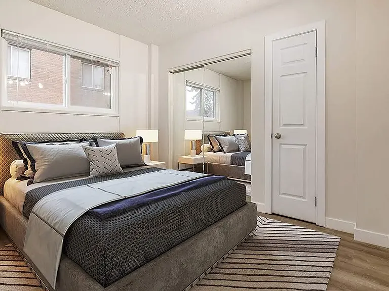 127 25th Ave SW #402 — Photo 3