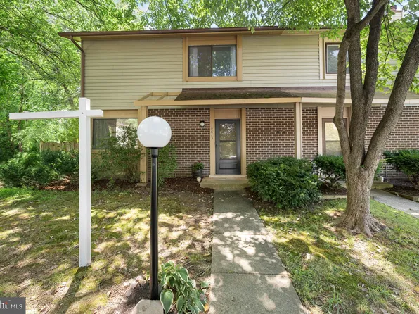 10673 Spring Oak Ct, Burke, VA 22015