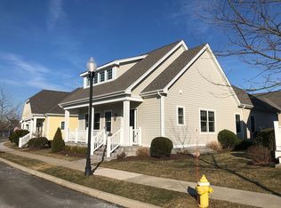114 Sunrise Hill Cir, Orange, CT 06477